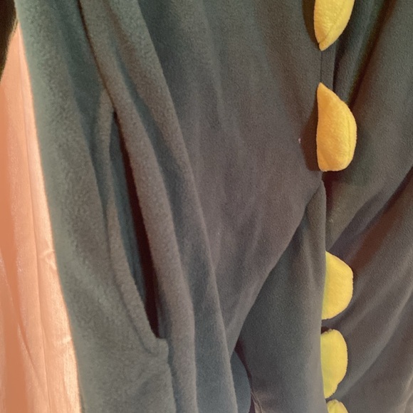 spooktacular creations adult medium dragon pajamas costume - Picture 12 of 13